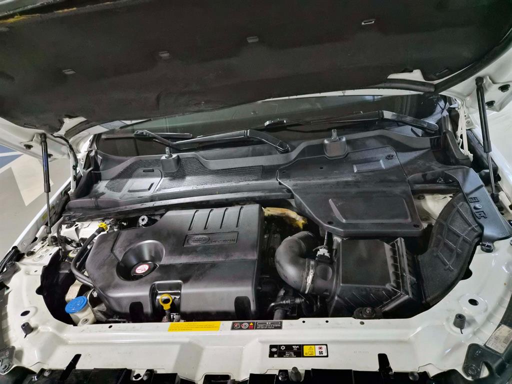 Land Rover Discovery Sport — photo 19