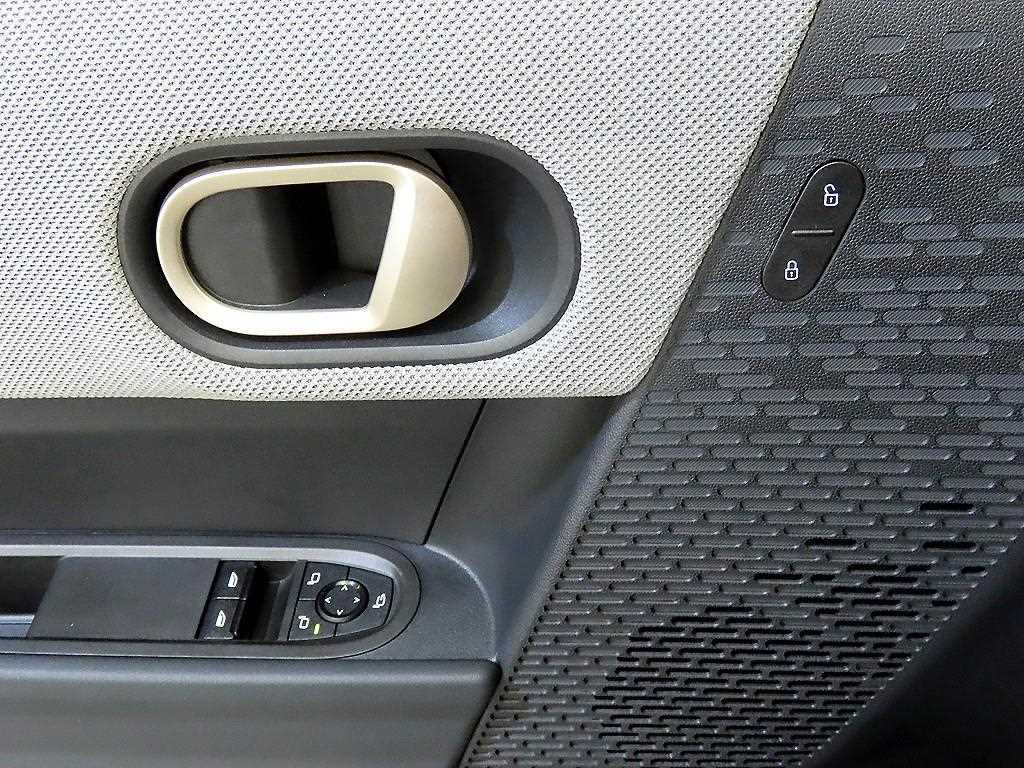 Mini Cooper — photo 14