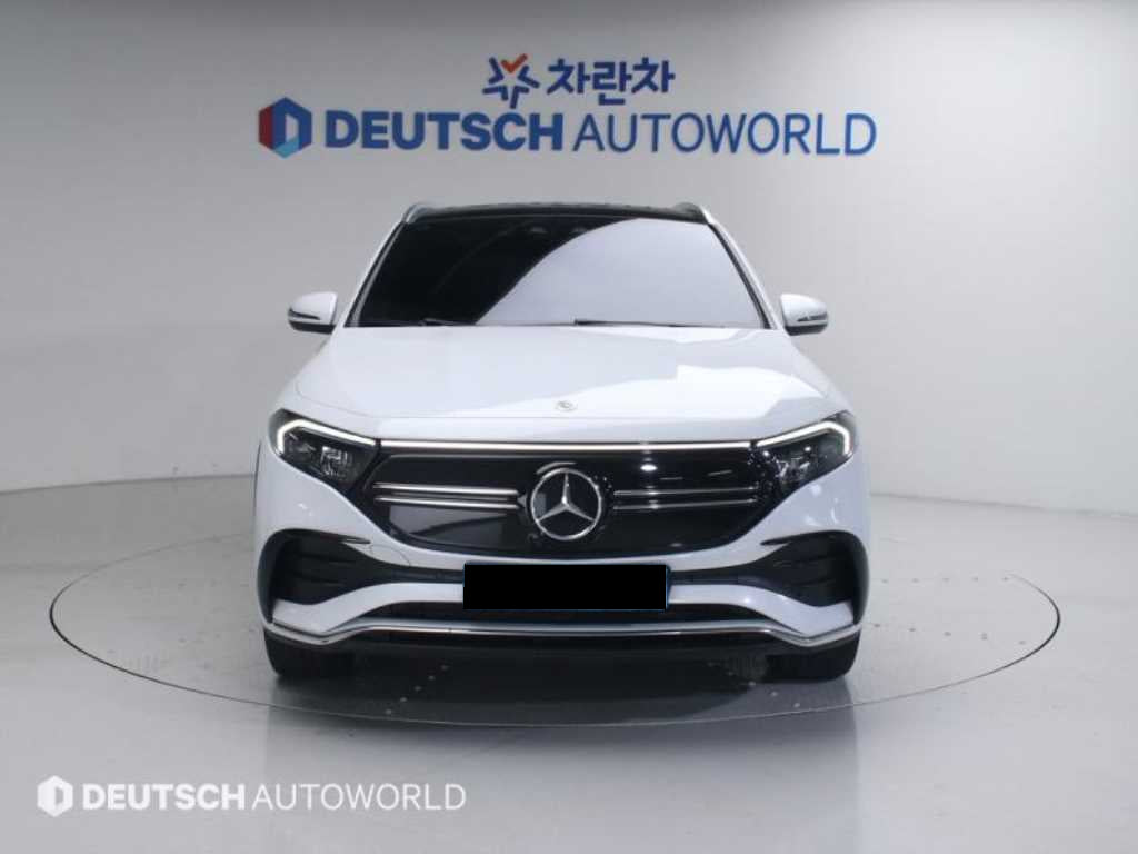 Mercedes-Benz EQA — photo 03