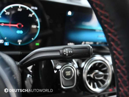Mercedes-Benz EQA — photo 09