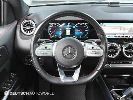 Mercedes-Benz EQA — photo 13