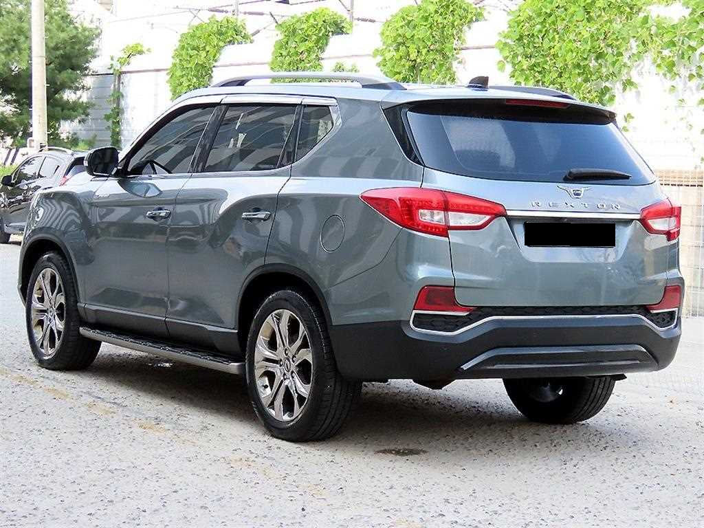 KGM Rexton — photo 03