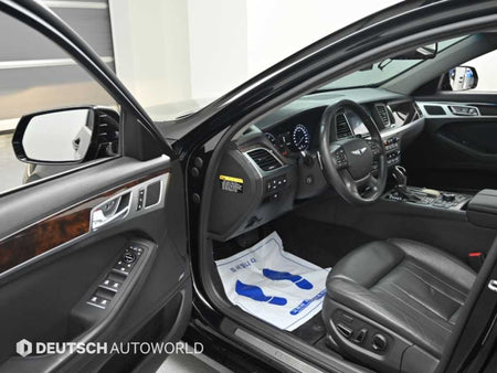 Hyundai Genesis — photo 11