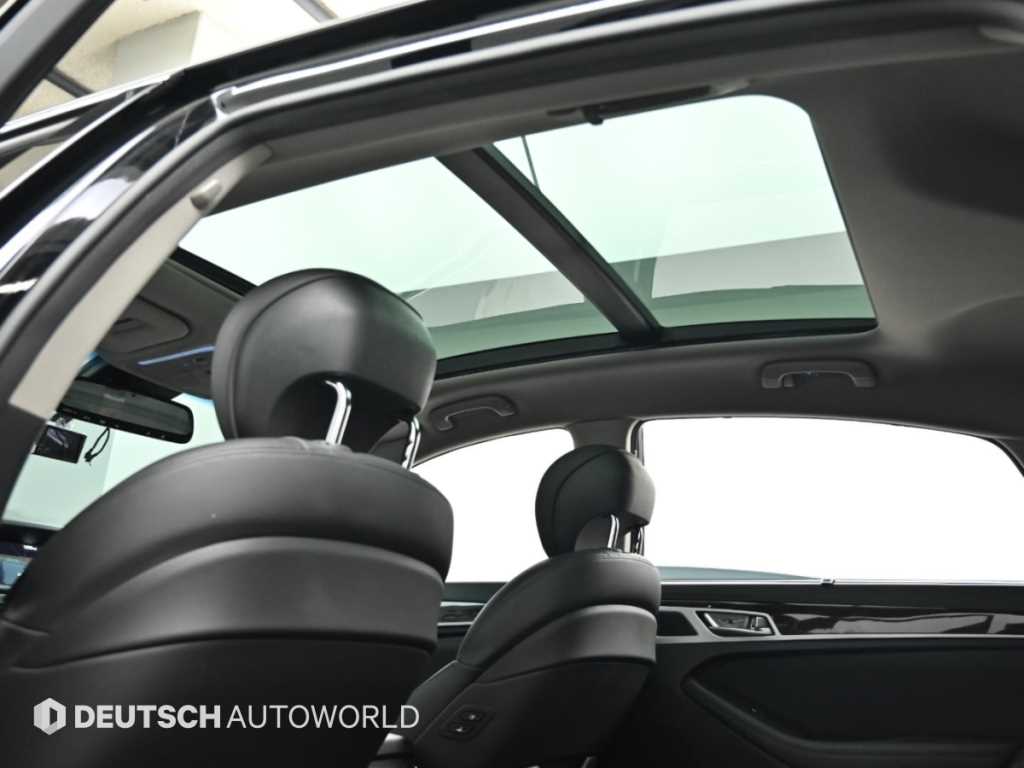 Hyundai Genesis — photo 18