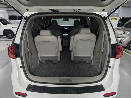 Kia Carnival — photo 18