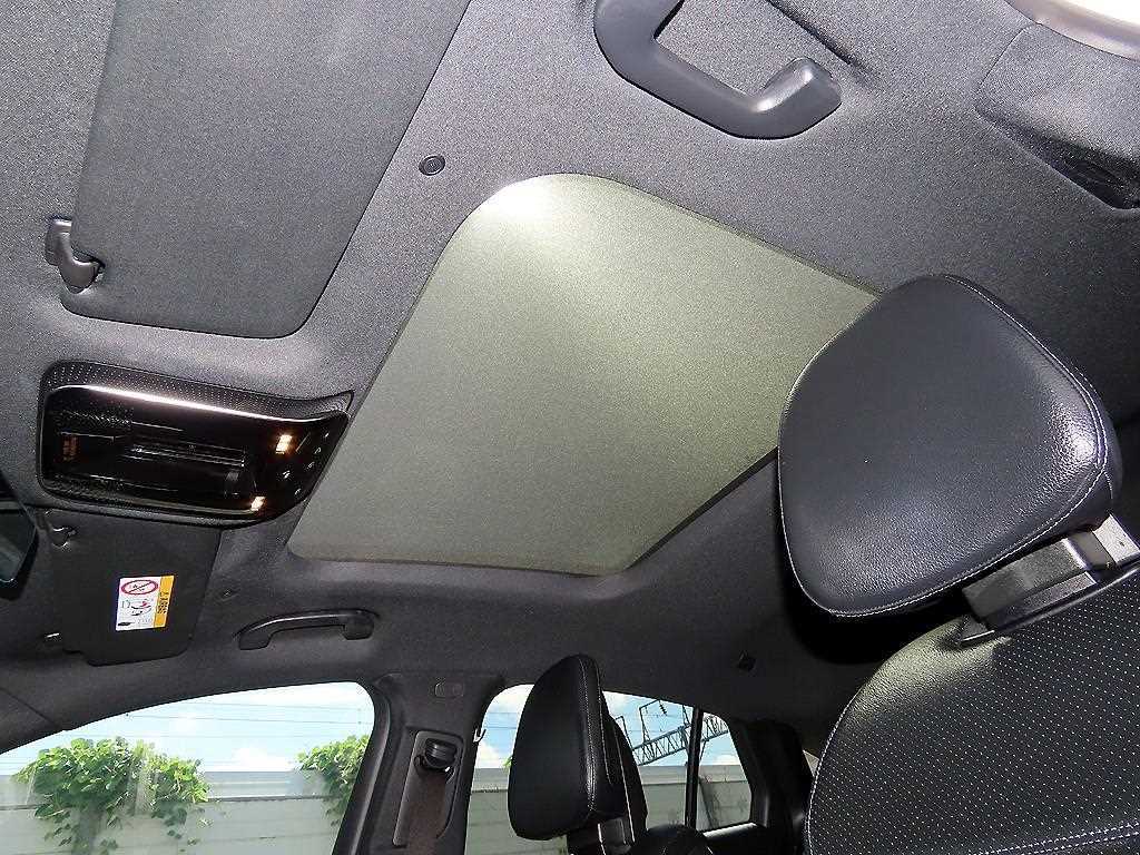 Mercedes-Benz GLC-Class — photo 16
