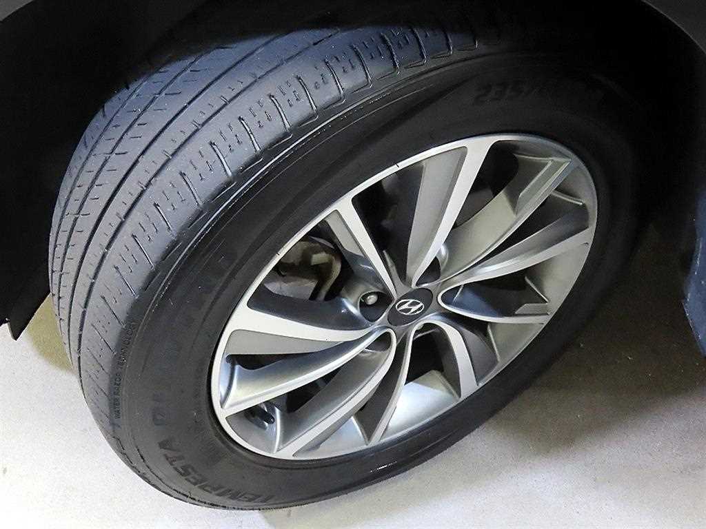 Hyundai Santafe — photo 20