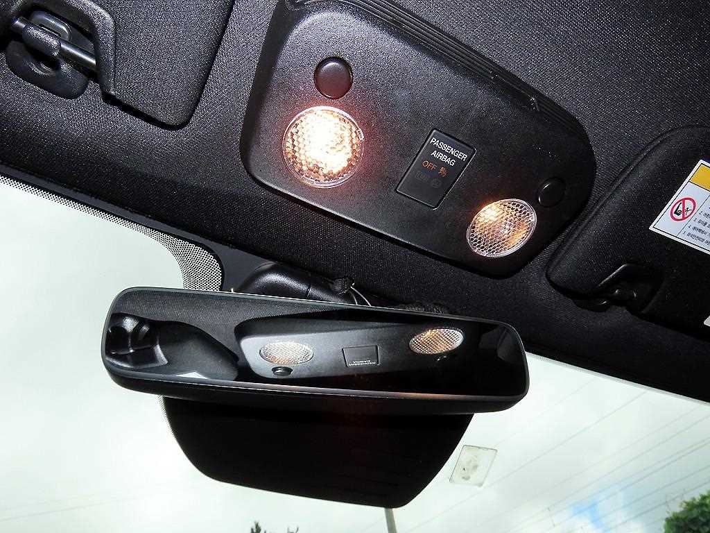 Ford Mustang — photo 14