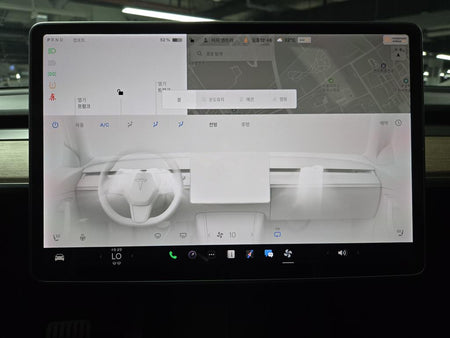 Tesla Model Y — photo 08