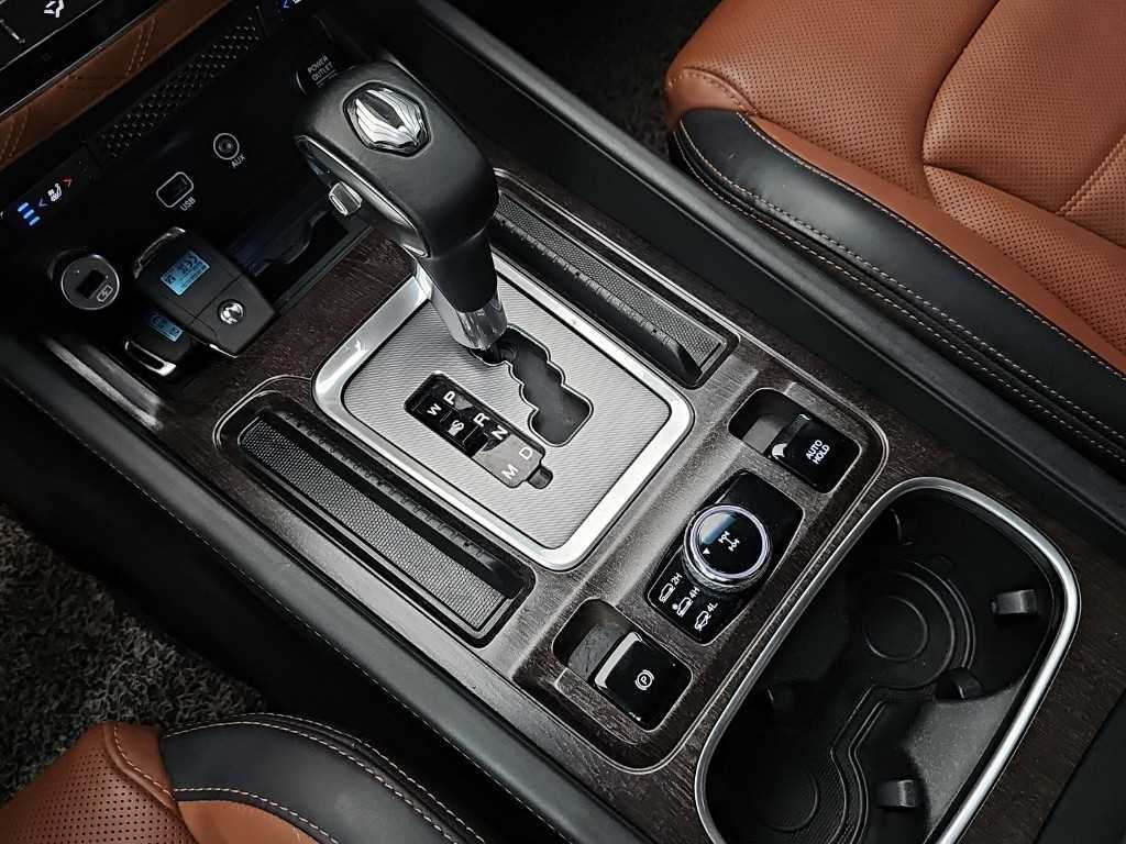 KGM Rexton — photo 08