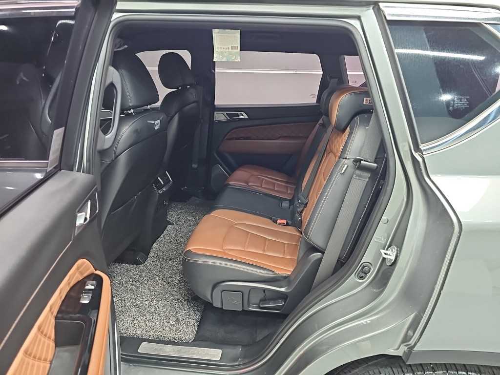 KGM Rexton — photo 12