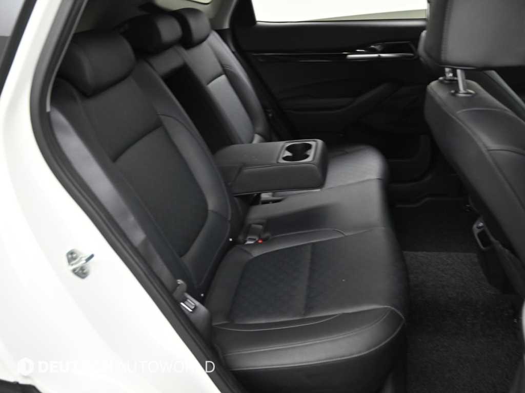 Kia Seltos — photo 12