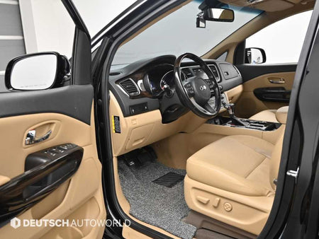 Kia Carnival — photo 11