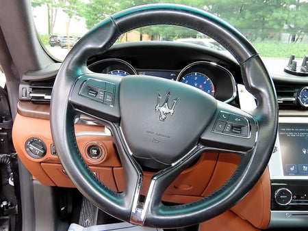 Maserati Quattroporte — photo 08