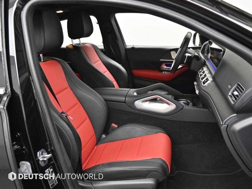 Mercedes-Benz GLE-Class — photo 10