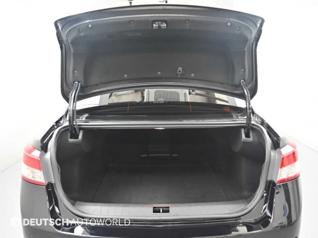 RENAULT SM5  — photo 19