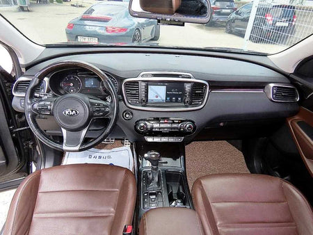 Kia Sorento — photo 07