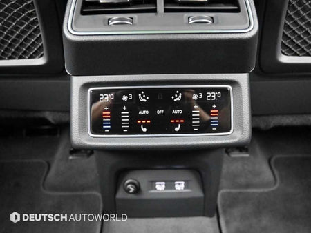 Audi e-tron — photo 16