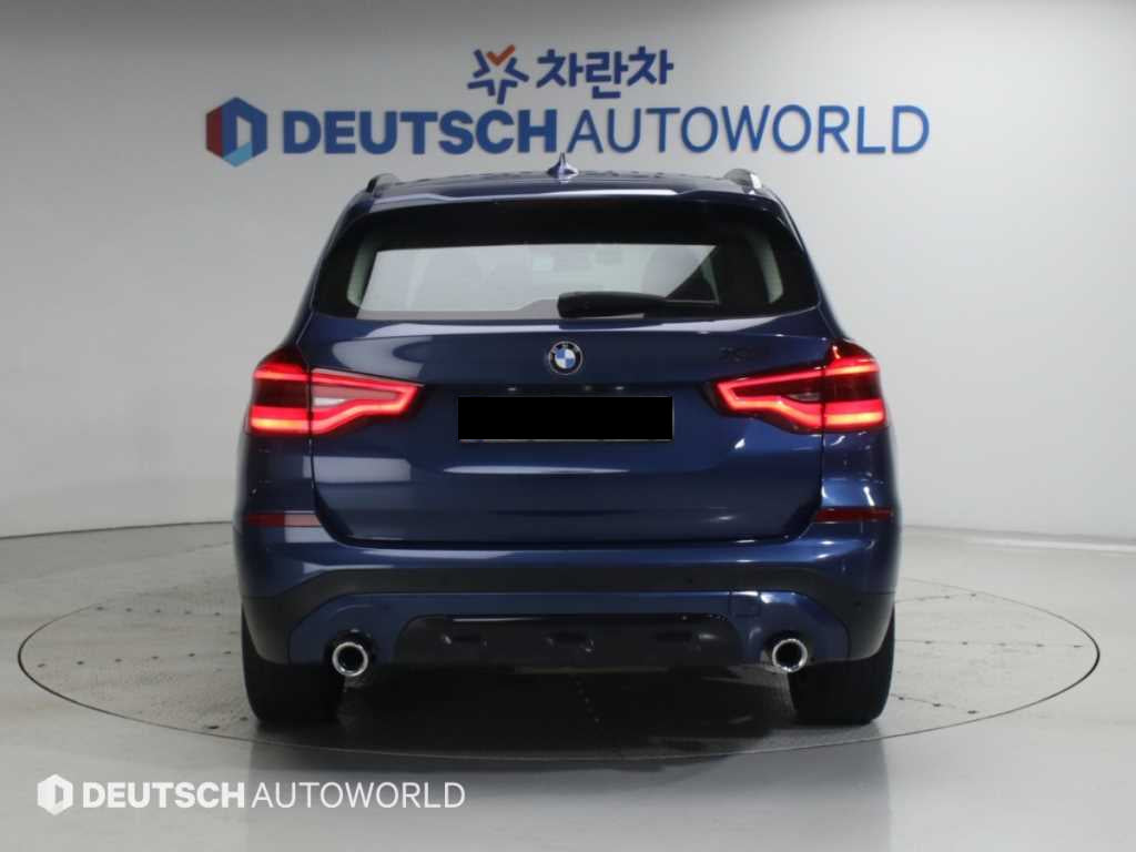 BMW X3 — photo 04