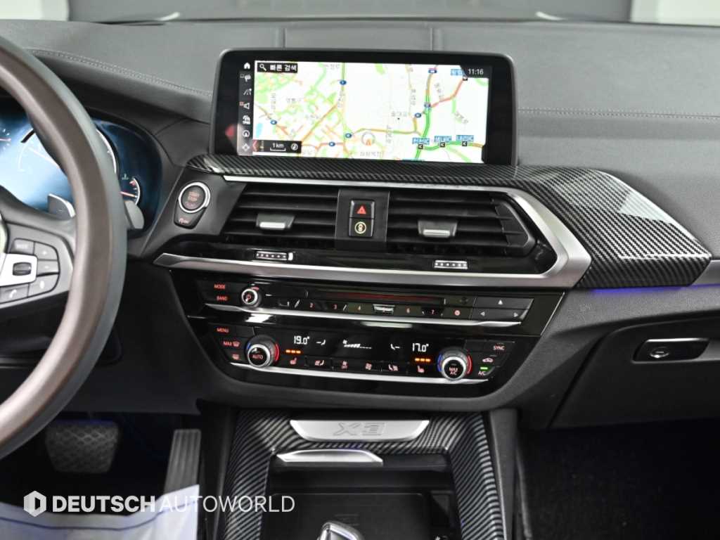 BMW X3 — photo 14