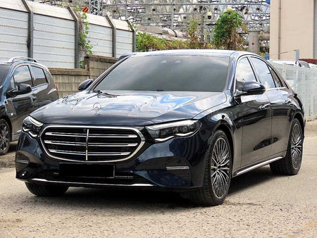 Mercedes-Benz E-Class — photo 02