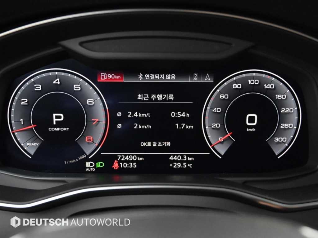 Audi A7 — photo 08