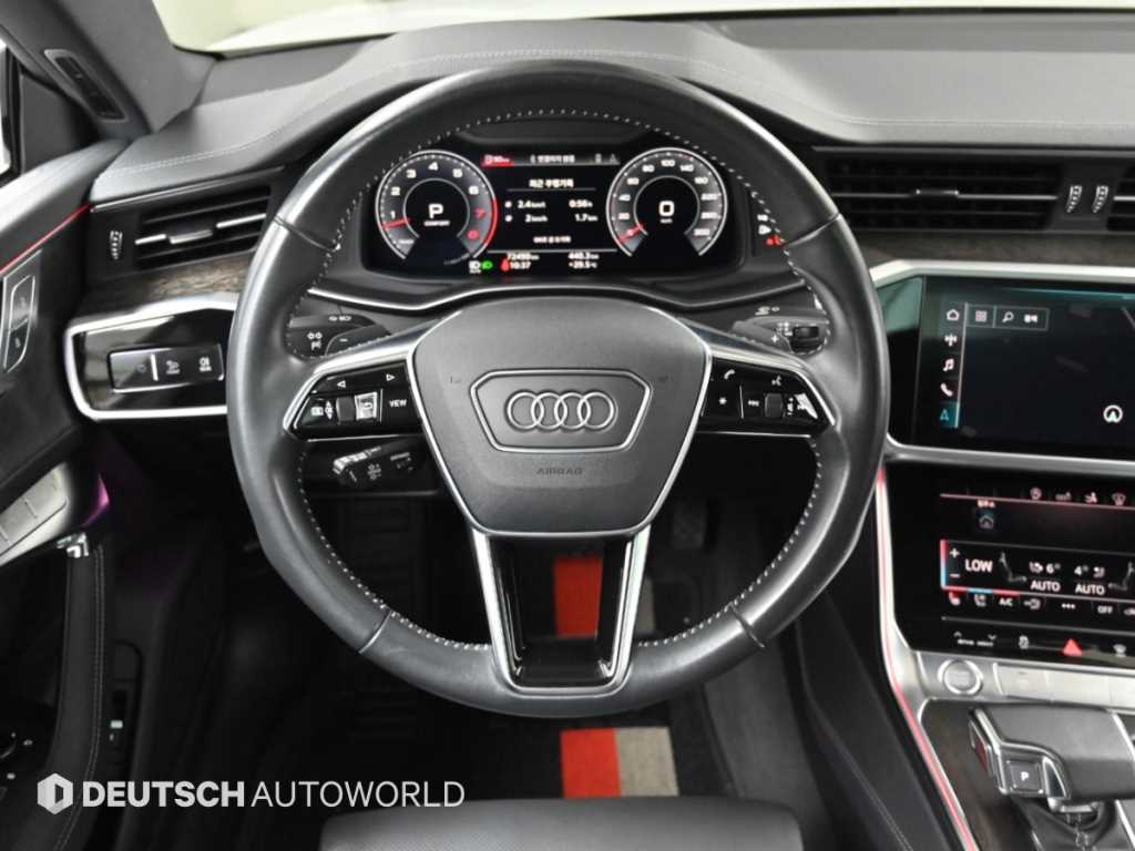 Audi A7 — photo 13