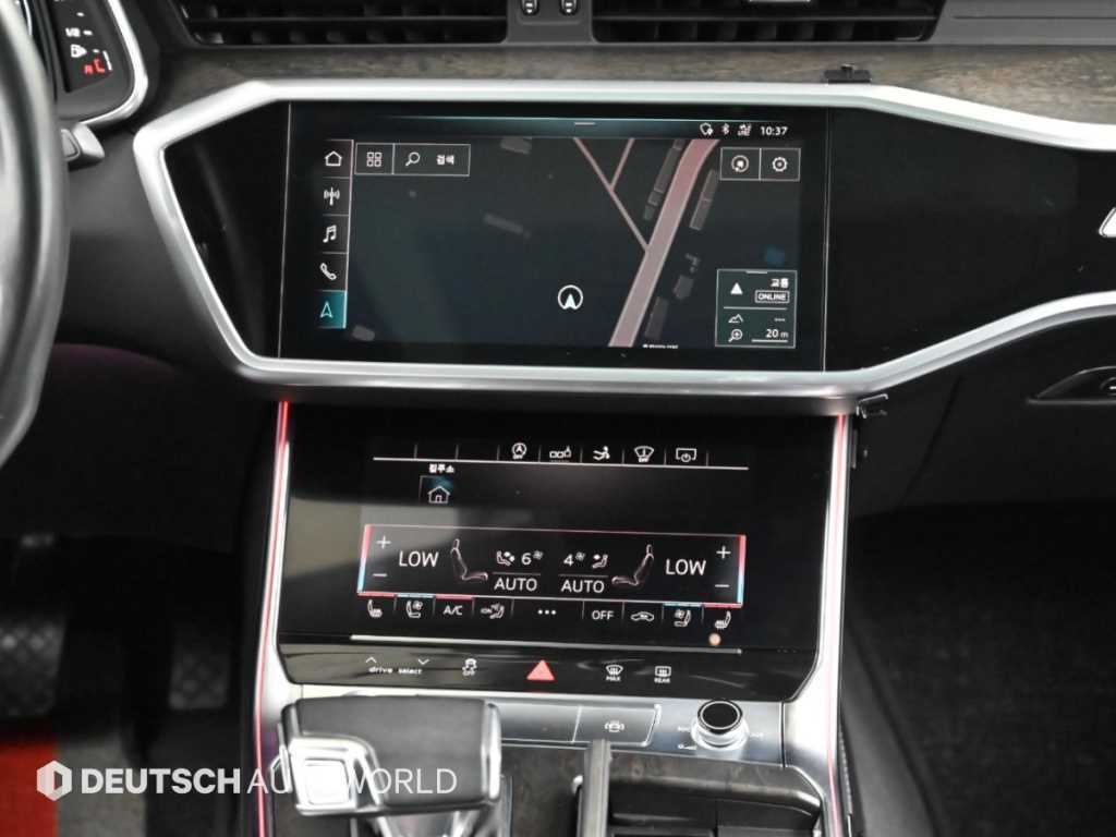 Audi A7 — photo 14