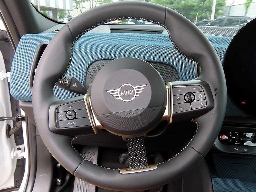 Mini Countryman — photo 08