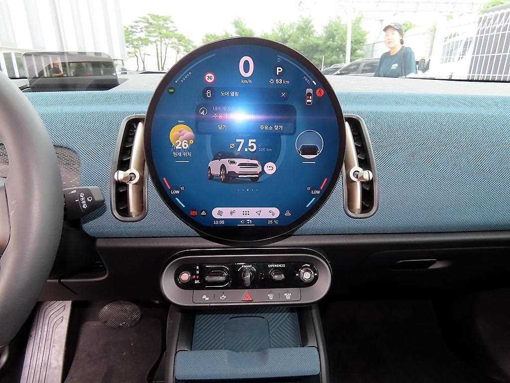 Mini Countryman — photo 12
