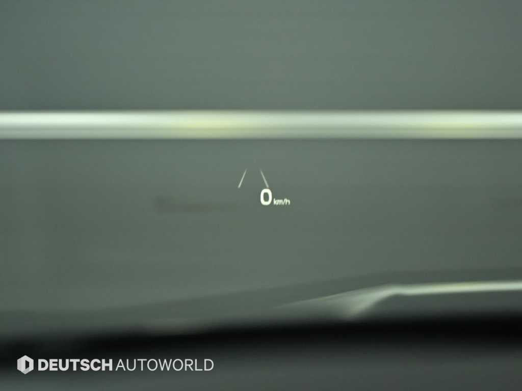 Kia K5 — photo 17