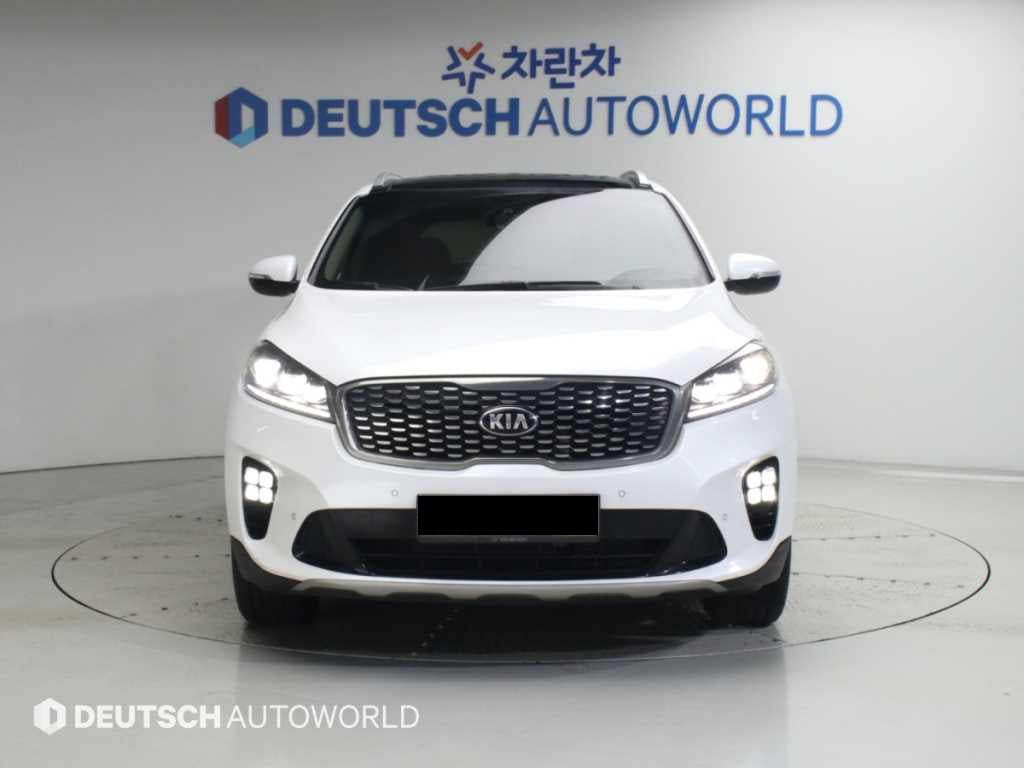 Kia Sorento — photo 03