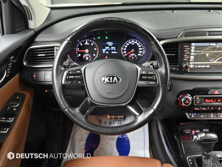 Kia Sorento — photo 13