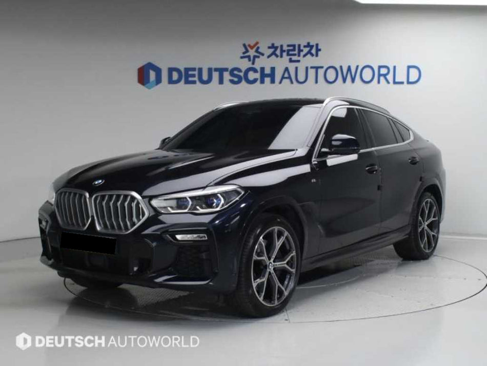 BMW X6 — photo 01