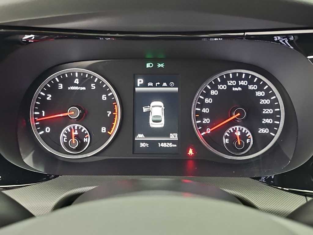 Kia K5 — photo 06
