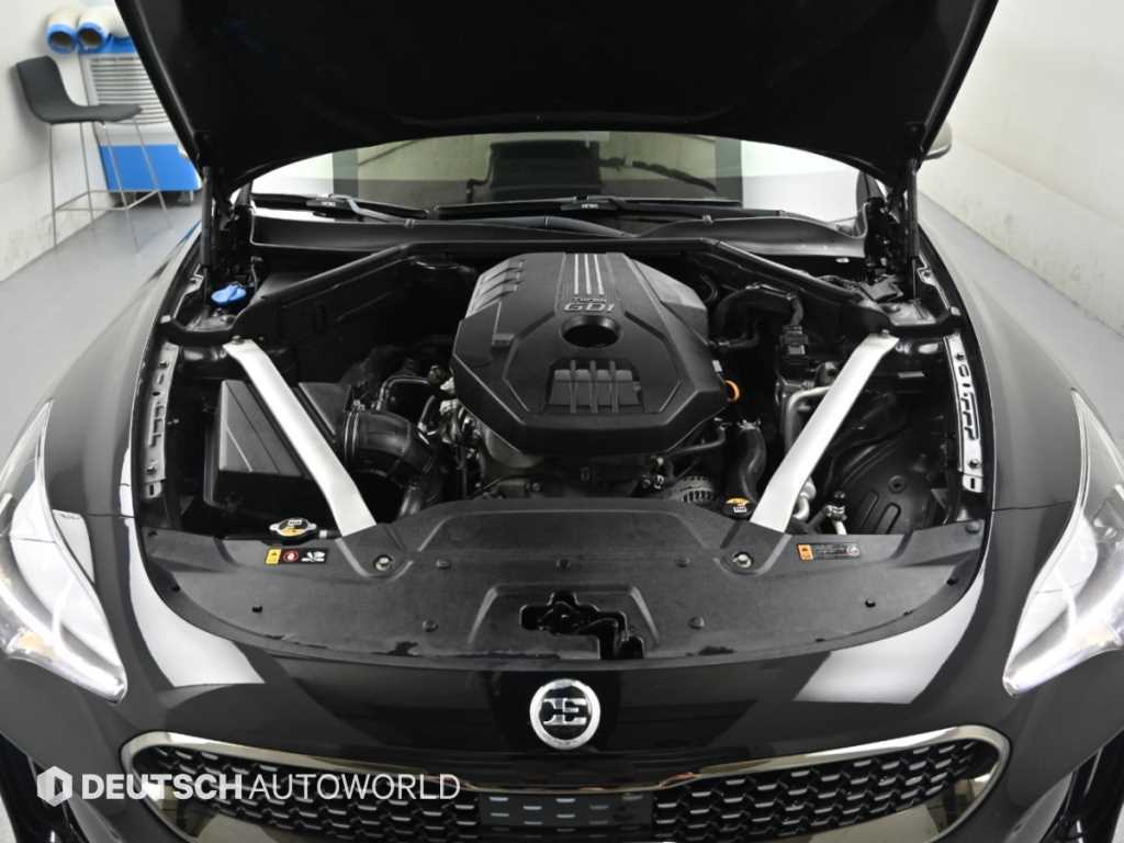 Kia Stinger — photo 07