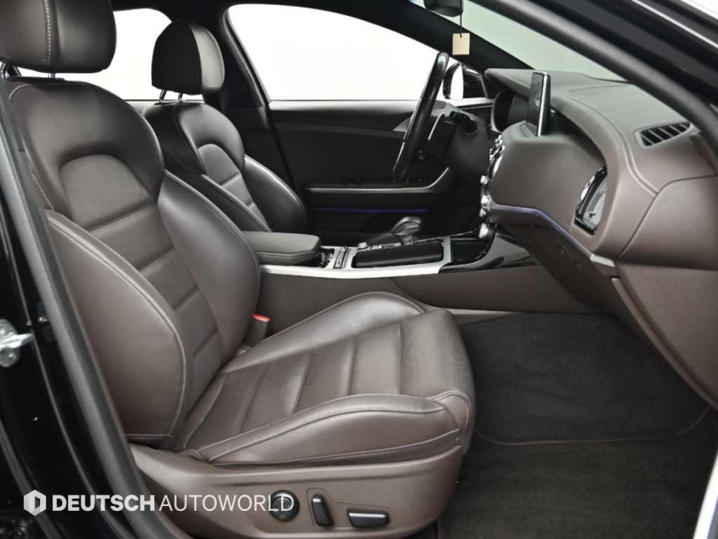 Kia Stinger — photo 12