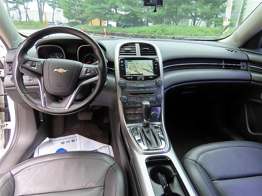CHEVROLET Malibu — photo 07