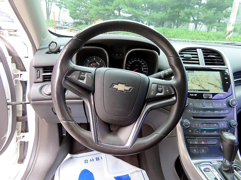 CHEVROLET Malibu — photo 08