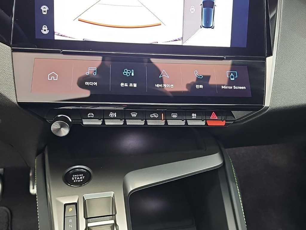 Peugeot 308 — photo 10
