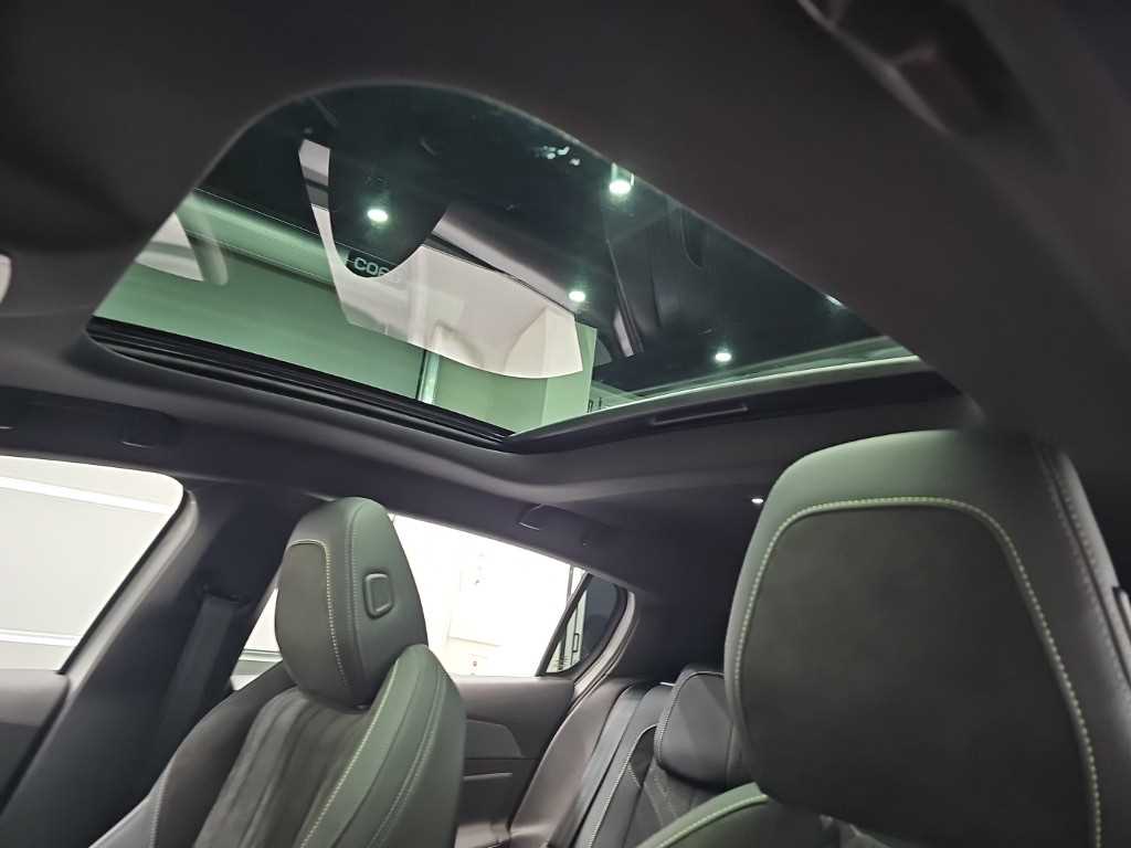Peugeot 308 — photo 13