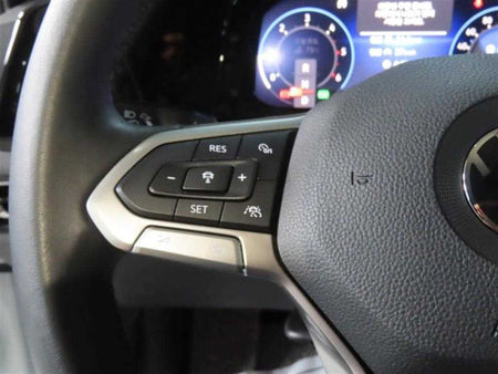 Volkswagen Golf — photo 11