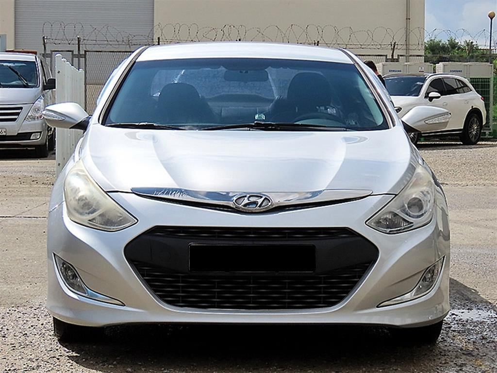 Hyundai Sonata — photo 01