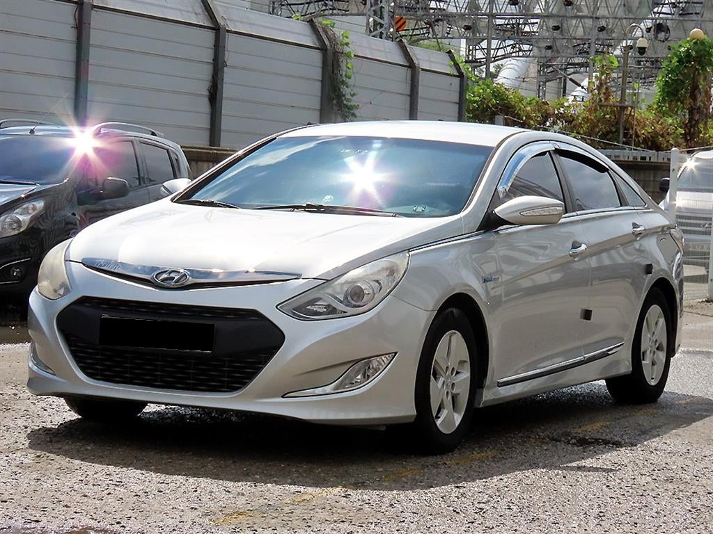 Hyundai Sonata — photo 02