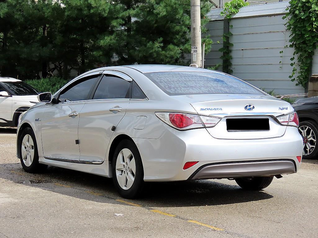 Hyundai Sonata — photo 03