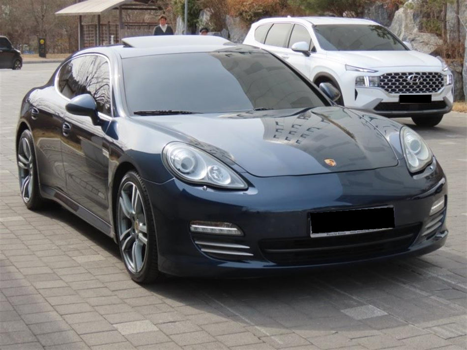 Porsche Panamera — photo 02