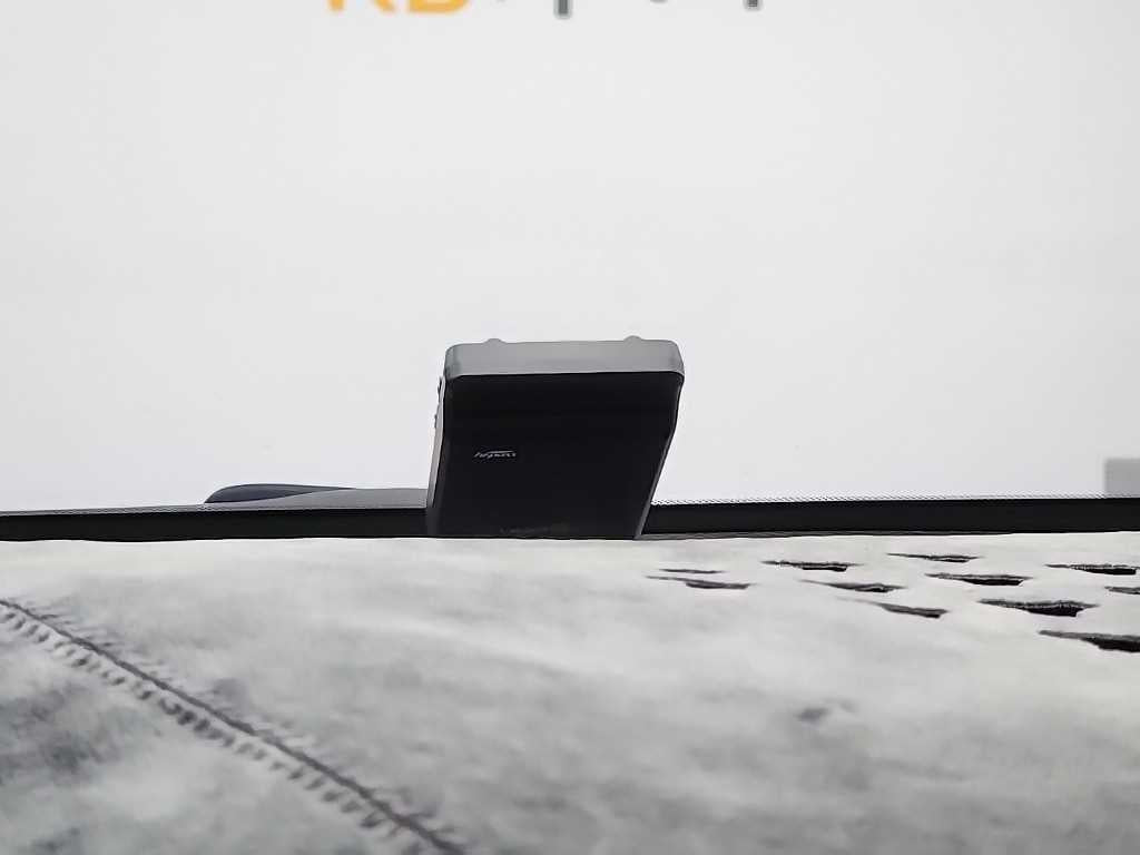 Hyundai Ioniq — photo 16