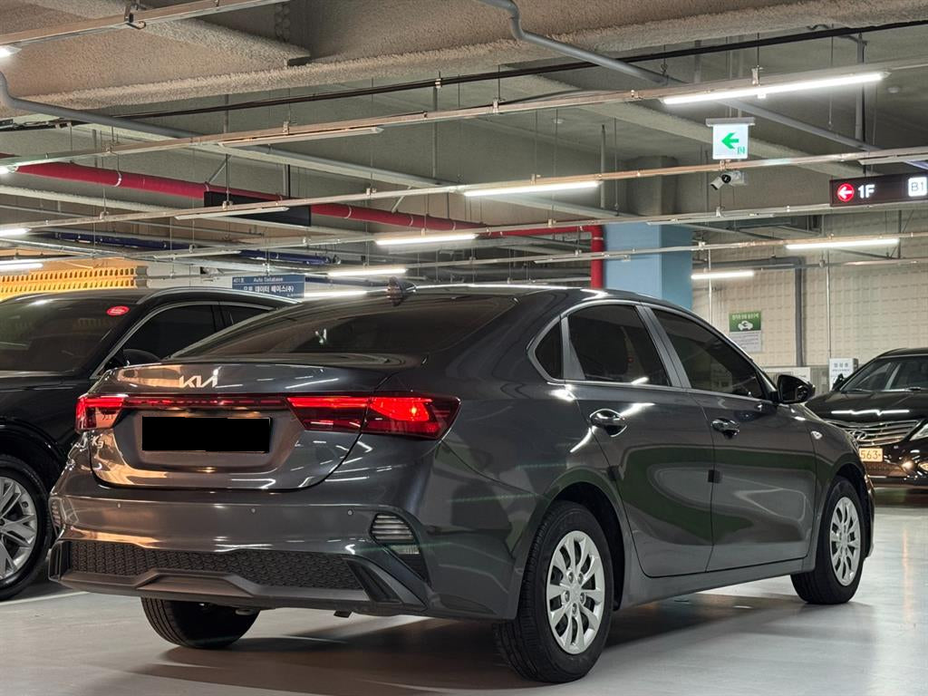 Kia K3 — photo 03