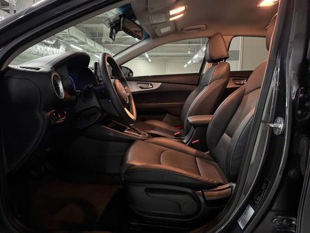 Kia K3 — photo 06