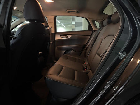 Kia K3 — photo 07